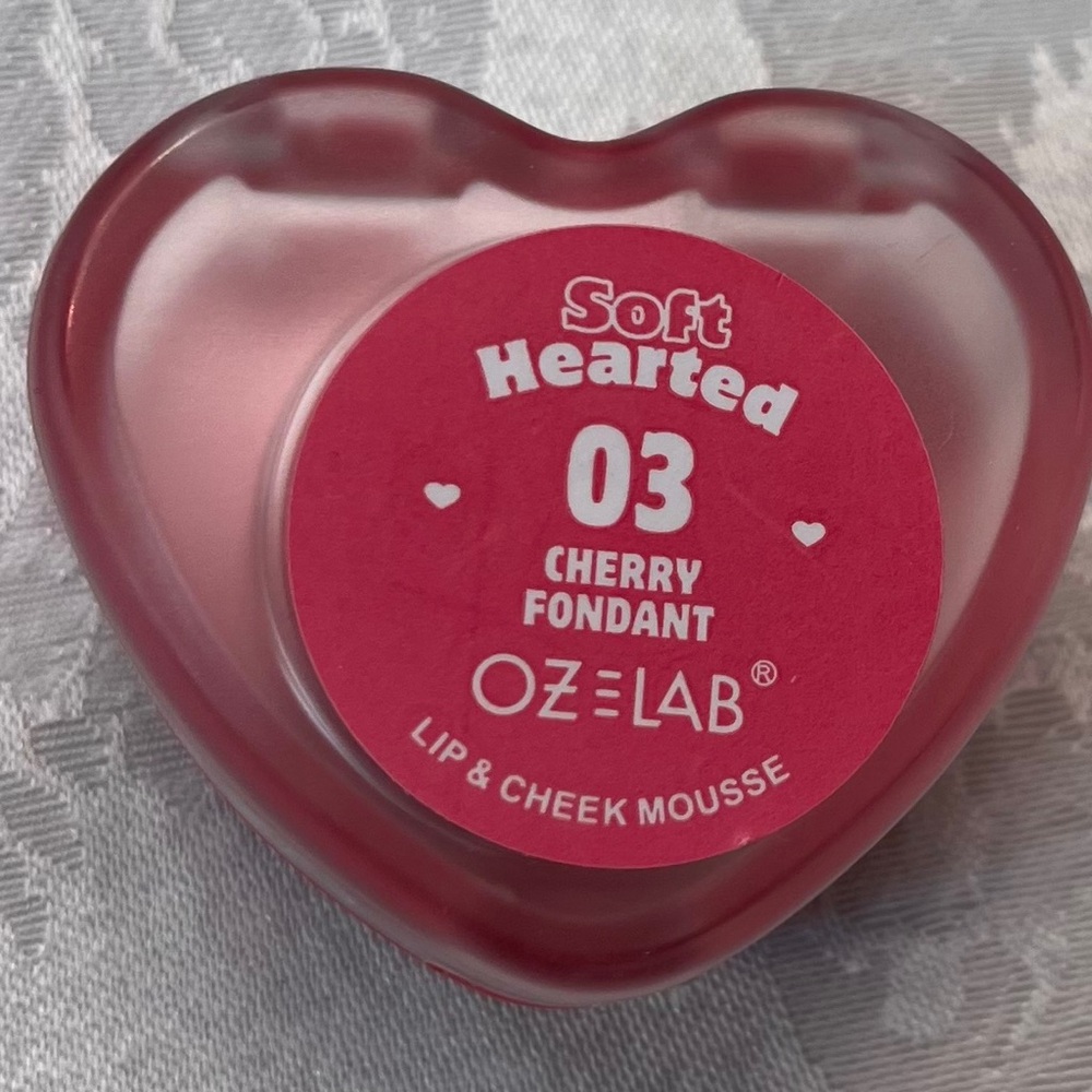 Oz Lab Lip & Cheek Mousse in Cherry Fondant NWT